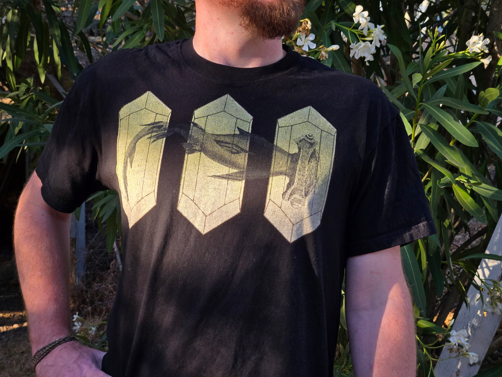 Crystal Hammerhead tee - Pure Cotton Unisex T-Shirt