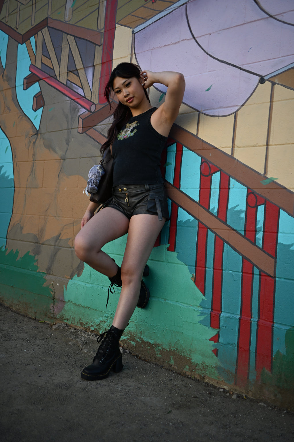 Portrait of a Queen - Snow Washed Tank Top