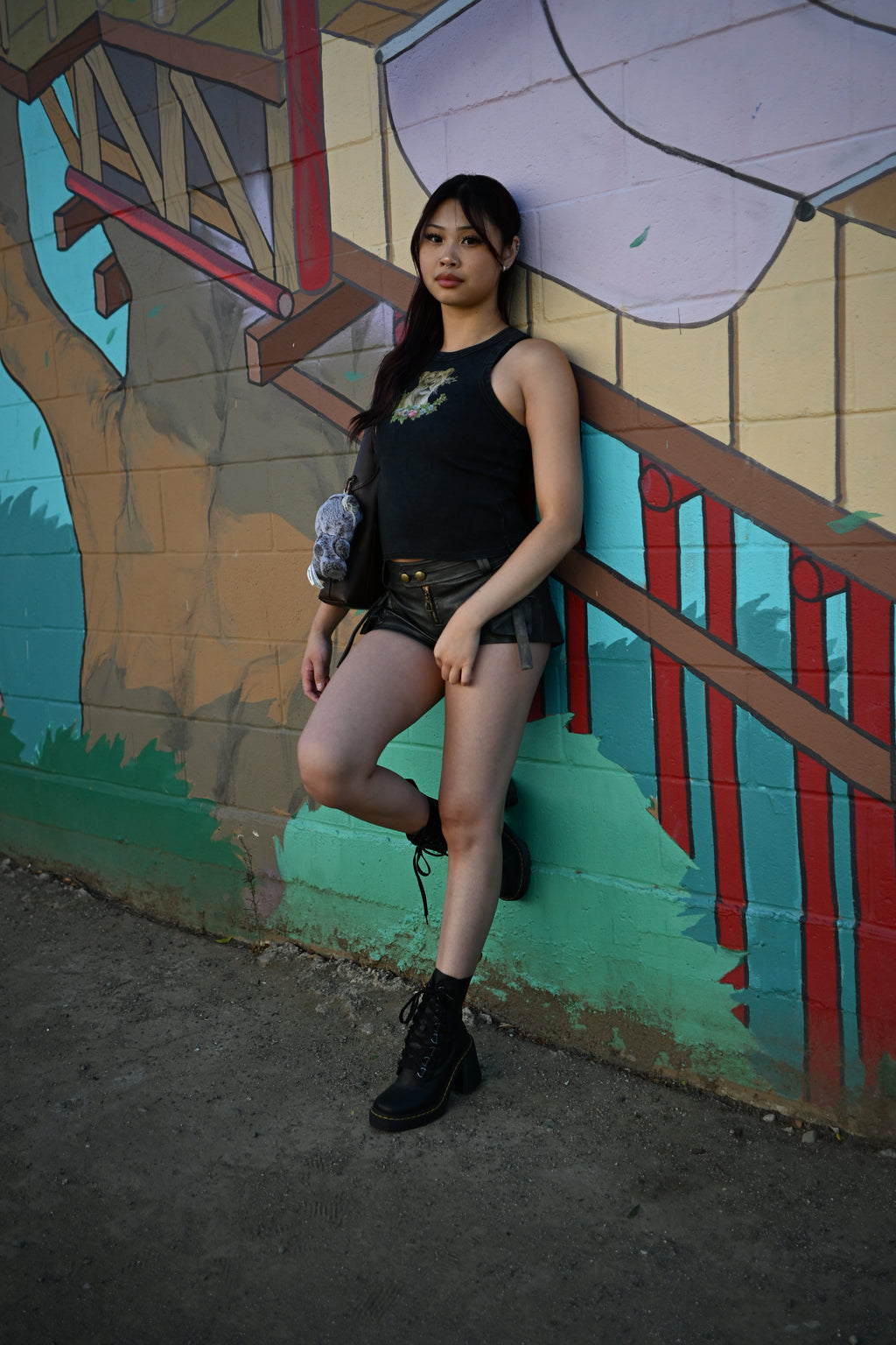 Portrait of a Queen - Snow Washed Tank Top