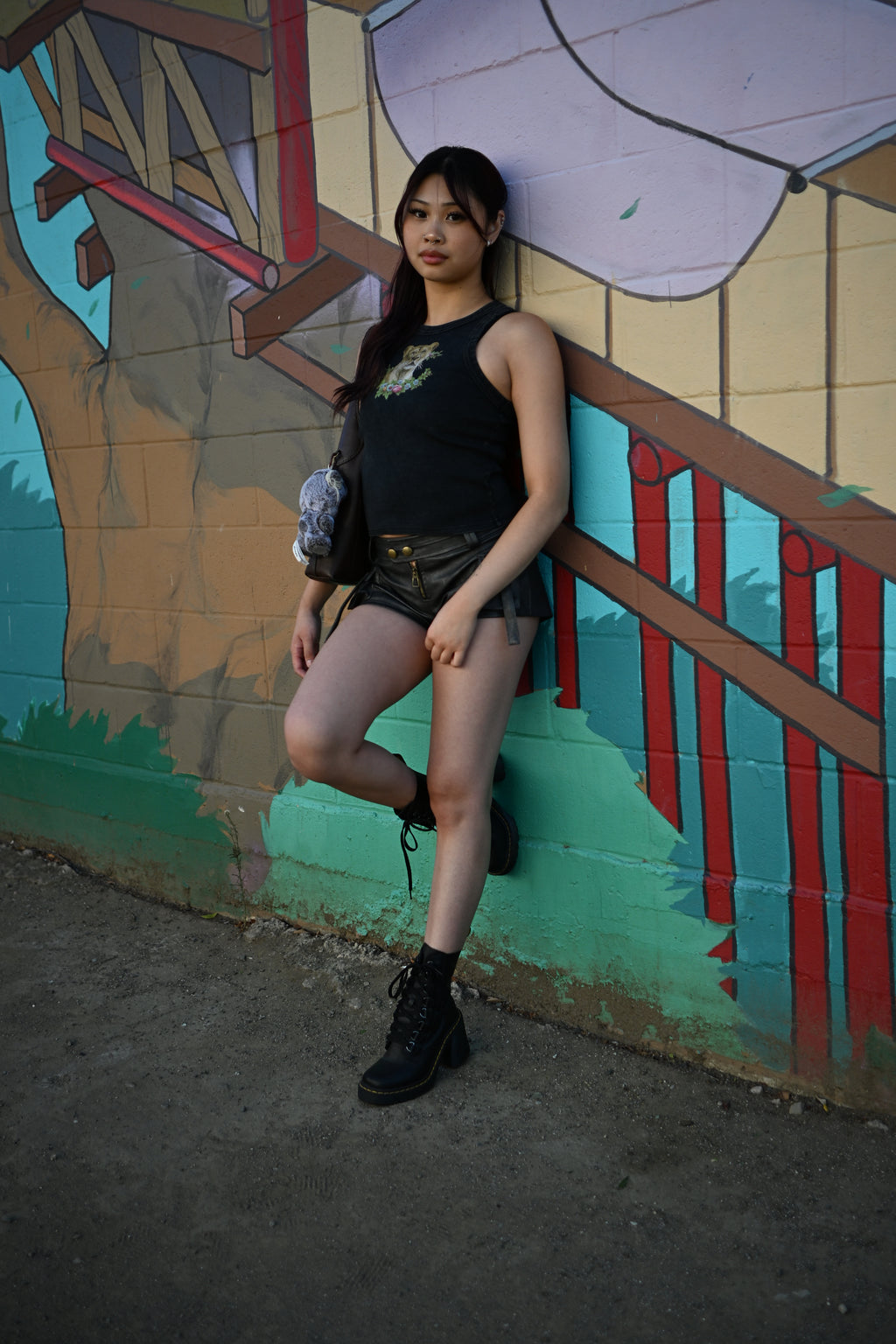 Portrait of a Queen - Snow Washed Tank Top