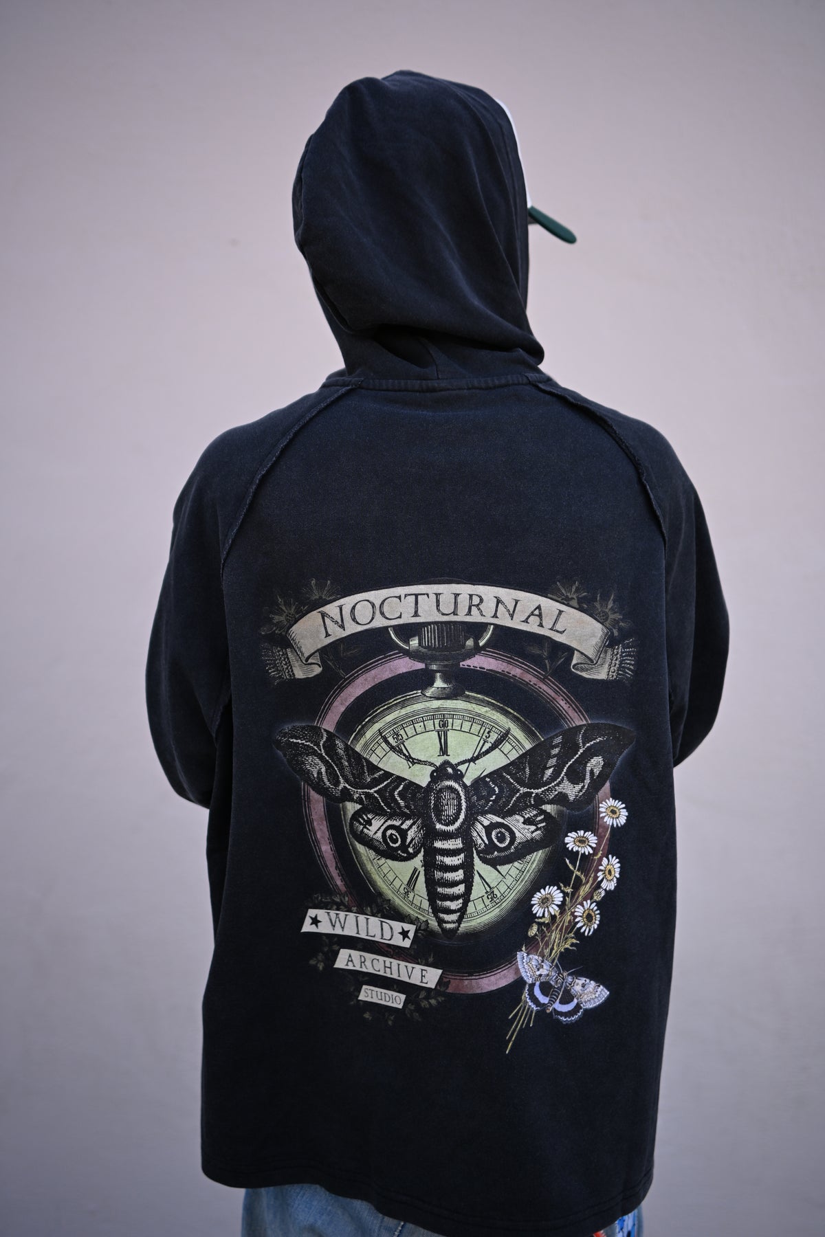 Nocturnal Moth - Snow Washed Hooded Boxy T-Shirt
