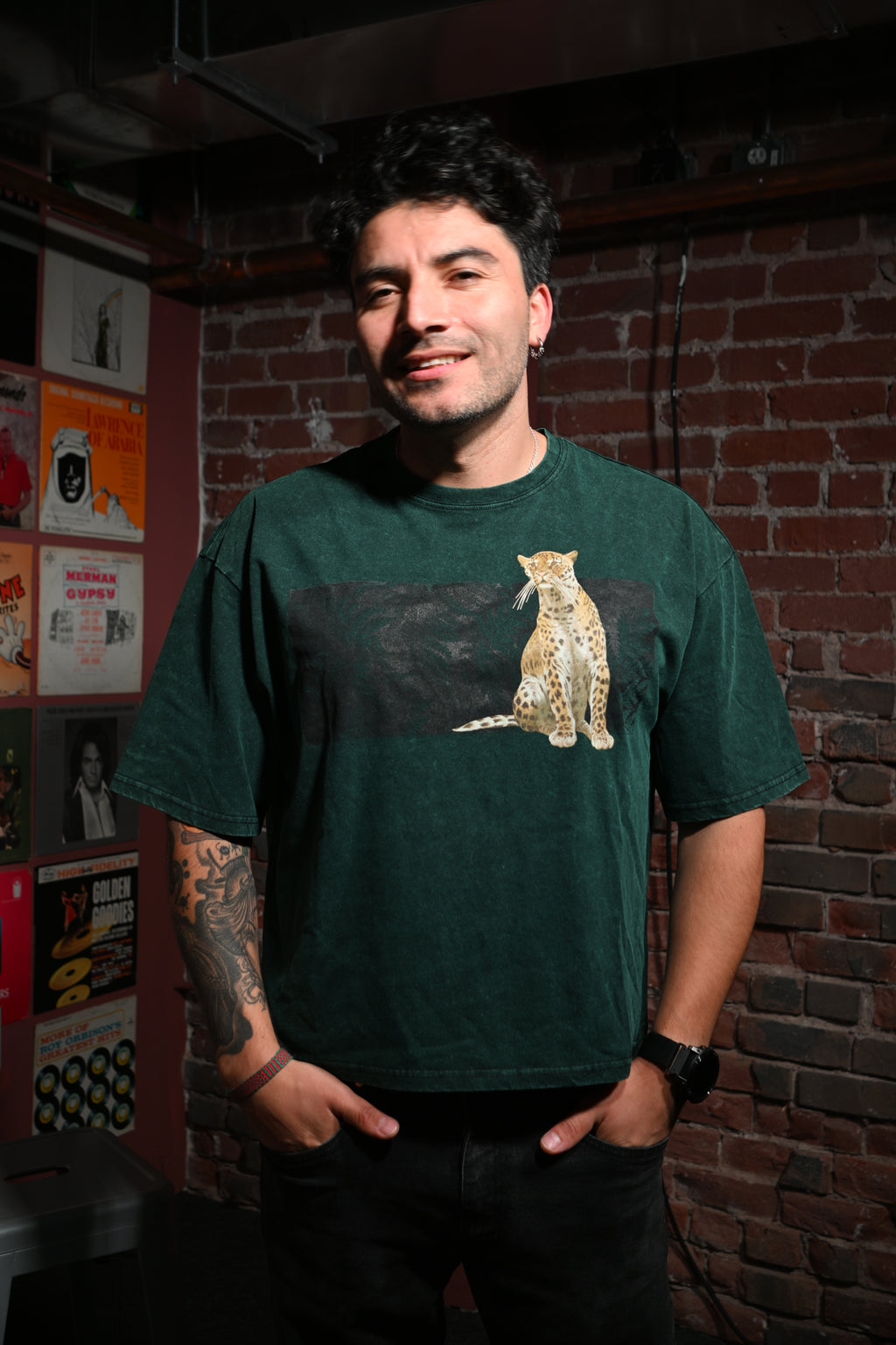 Jaguar - Unisex Mineral Wash Boxy T-Shirt