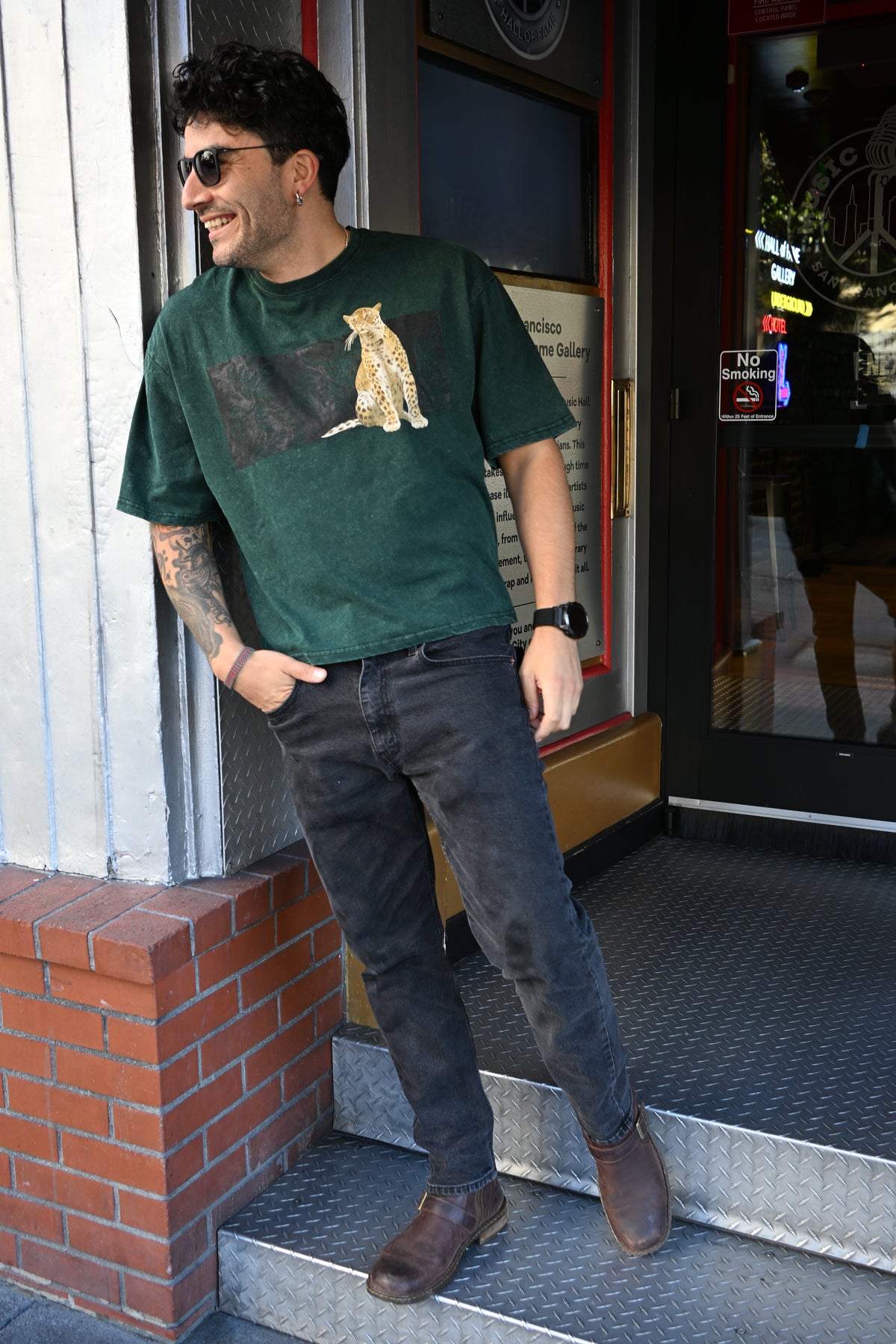 Jaguar - Unisex Mineral Wash Boxy T-Shirt